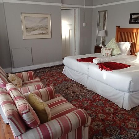 Kardinal Guesthouse Port Elizabeth Exteriör bild
